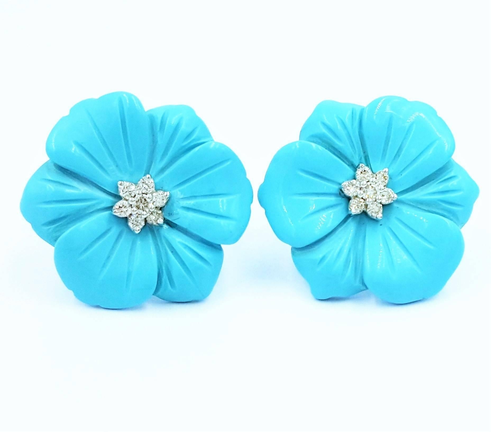Adorable Hand Carved Persian Turquoise & Diamond Gold Flower Motif Stud Earrings In New Condition In Scottsdale, AZ