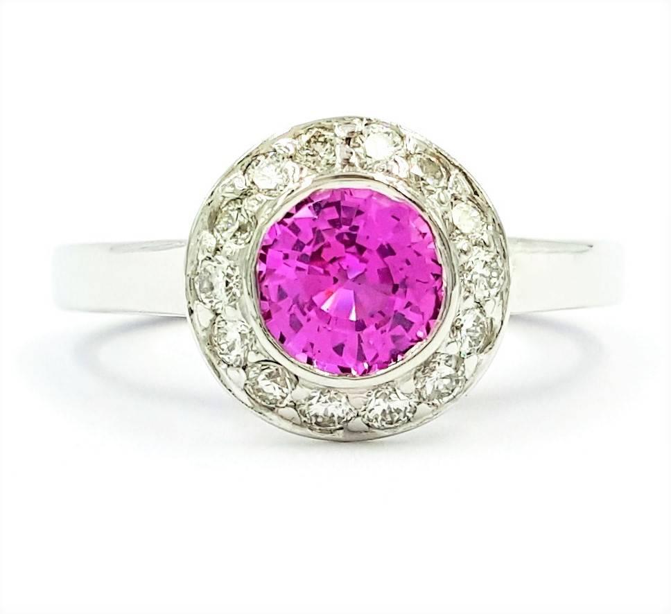 Contemporary 1.25 Carat Vivid Pink Sapphire Diamond Gold New Beginnings Ring For Sale