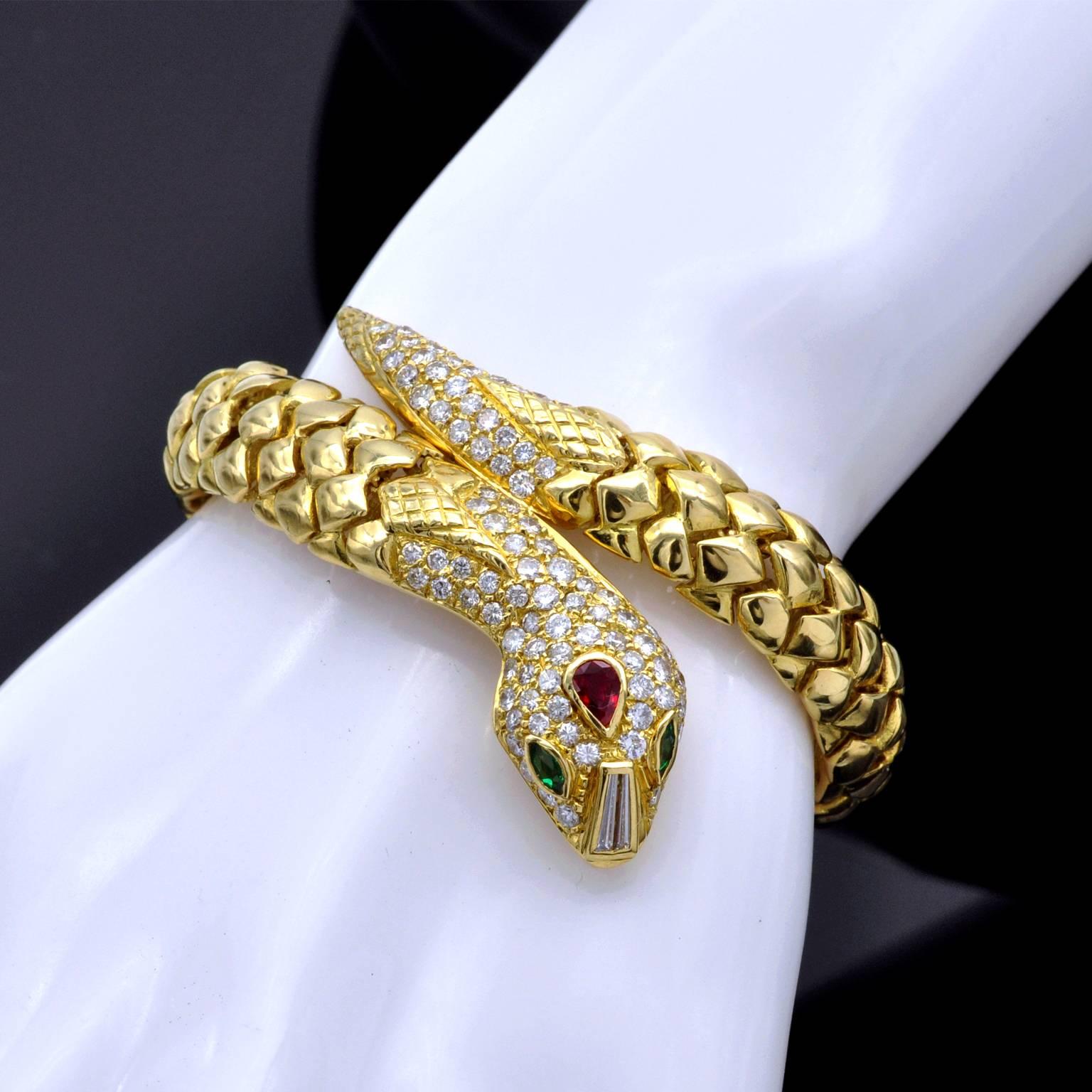 Yellow Gold Ruby and Emerald White Diamond Snake Cuff Bracelet In Excellent Condition In Monte Carlo, MC