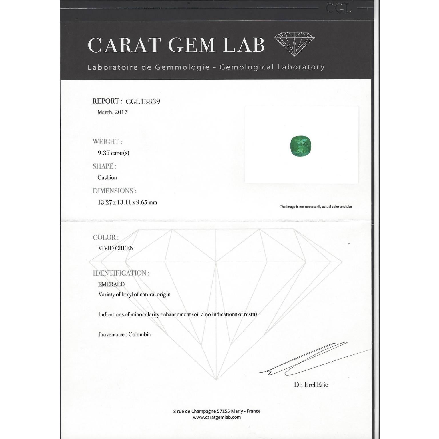 Women's CGL Certified 9.37 Carat Colombian Emerald Diamond Ring