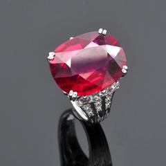 Claris.A 16.06 Carat Rubelite Diamond Gold Ring
