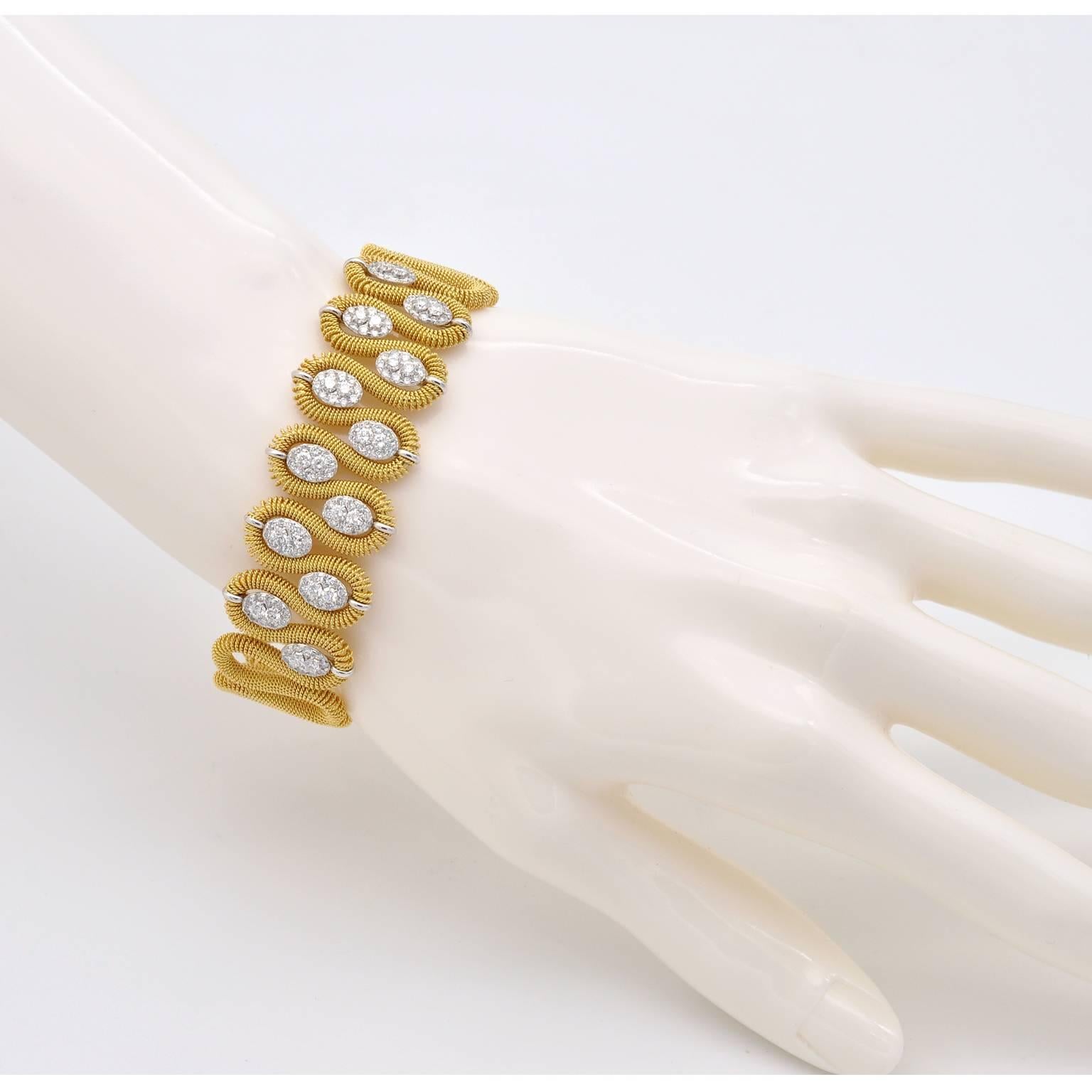 Contemporary Marchisio Diamond and Gold Bracelet For Sale