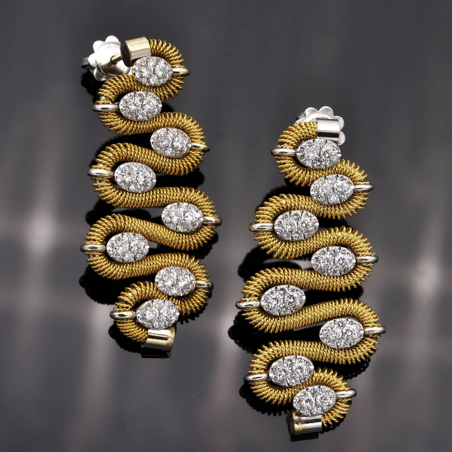 Marchisio 18K Italian Two-Tone Gold Diamond Drop Earrings In condizioni Nuovo in vendita a Monte Carlo, MC