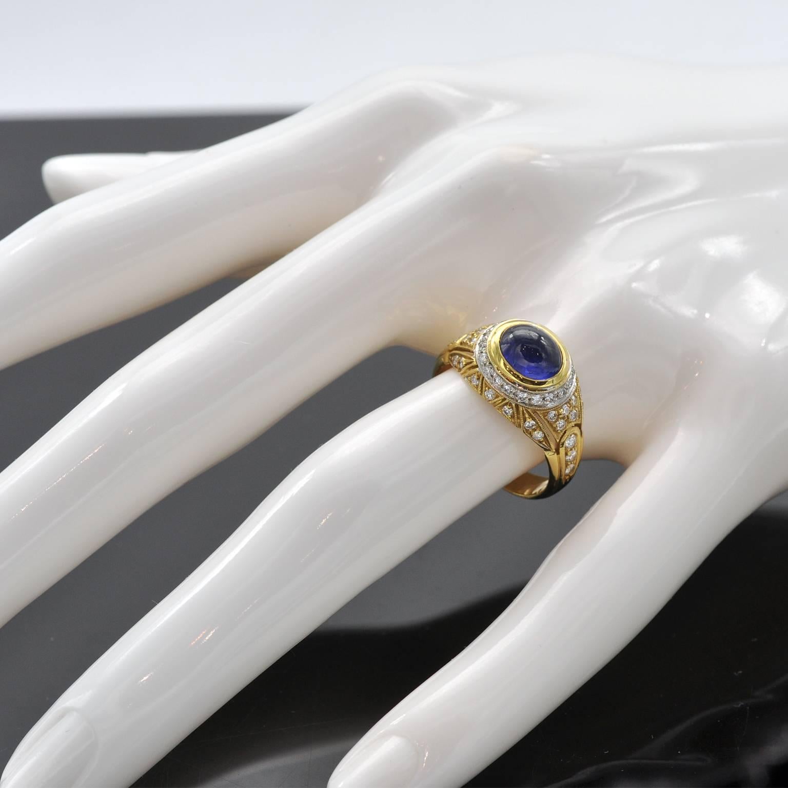 Saphir-Diamant-Gold-Dome-Ring (Art déco) im Angebot