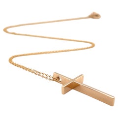 Ciondolo a forma di croce Tiffany & Co. in oro rosa 18k con catena da 18"