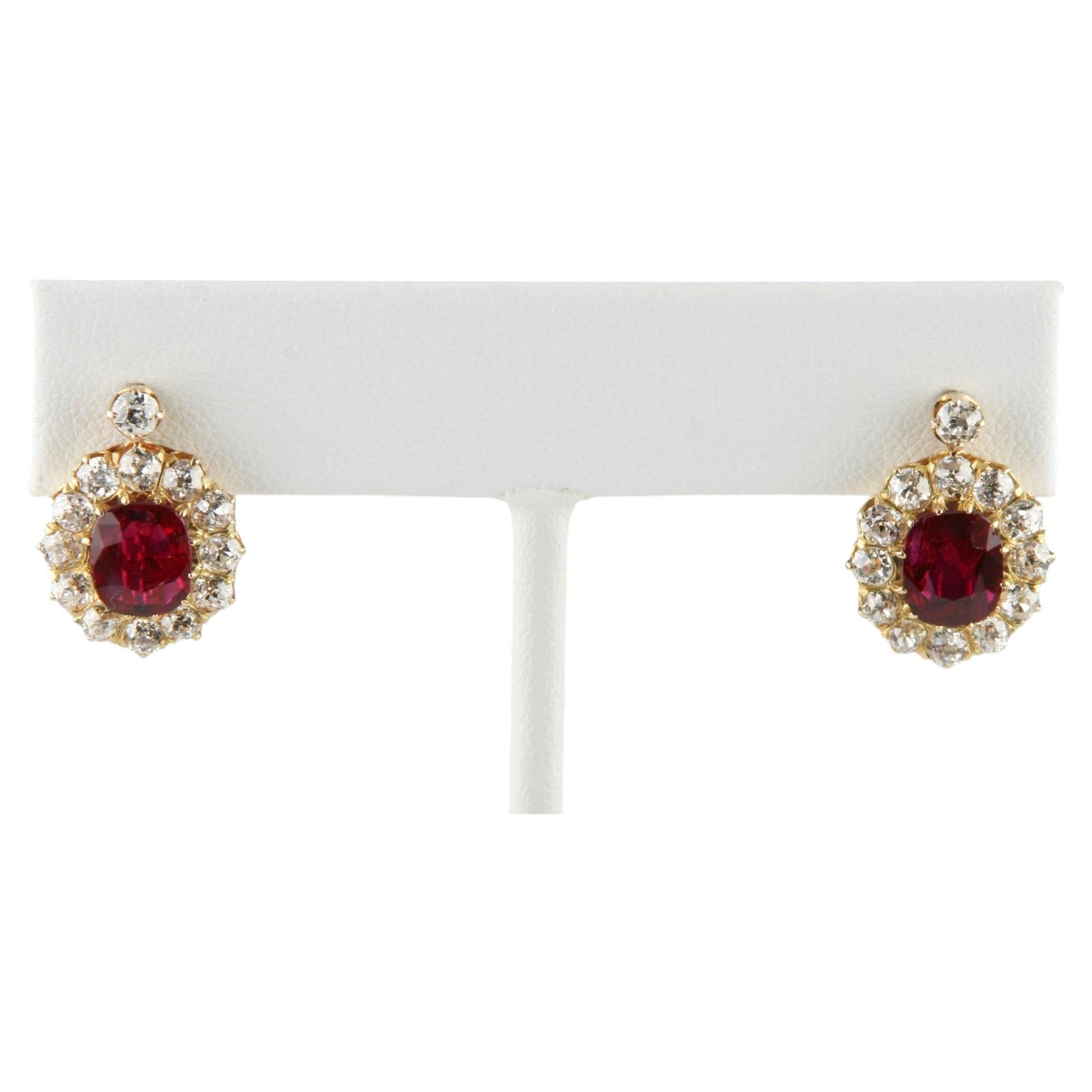18k Yellow Gold Leverback Unaltered Ruby & Diamond Earrings TCW = 4.12 ct For Sale
