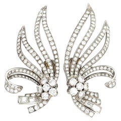 Pendientes de clip con alas de diamantes de 4,60 ct de Mellerio Platinum. ¡Preciosos!