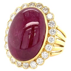 18K Yellow Gold 35.7ct Ruby Cabochon & 2.2ct Diamond Ring Size 10 20.9g