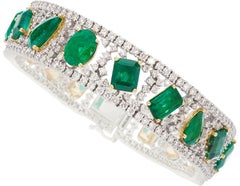 Michael Christoff 18k zweifarbiges Goldarmband mit Diamanten und Smaragden 16,83 ct Em