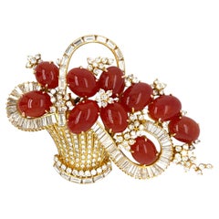18k Gold 8.8ct Diamond and Jade Hardstone Basket Brooch