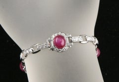 Gorgeous 18k White Gold Link Bracelet Features Diamond Station Links w/ three Li