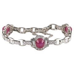 Gorgeous 18k White Gold Link Bracelet Features Diamond Station Links w/ three Li