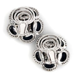 Roberto Casarin, oro bianco 18 carati, diamante e onice, fermagli per orecchie a forma di fiore, splendidi!
