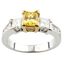 18k Gold Fancy Yellow Princess Cut 3 Stone Diamond Engagement Ring TDW =1.30 ct