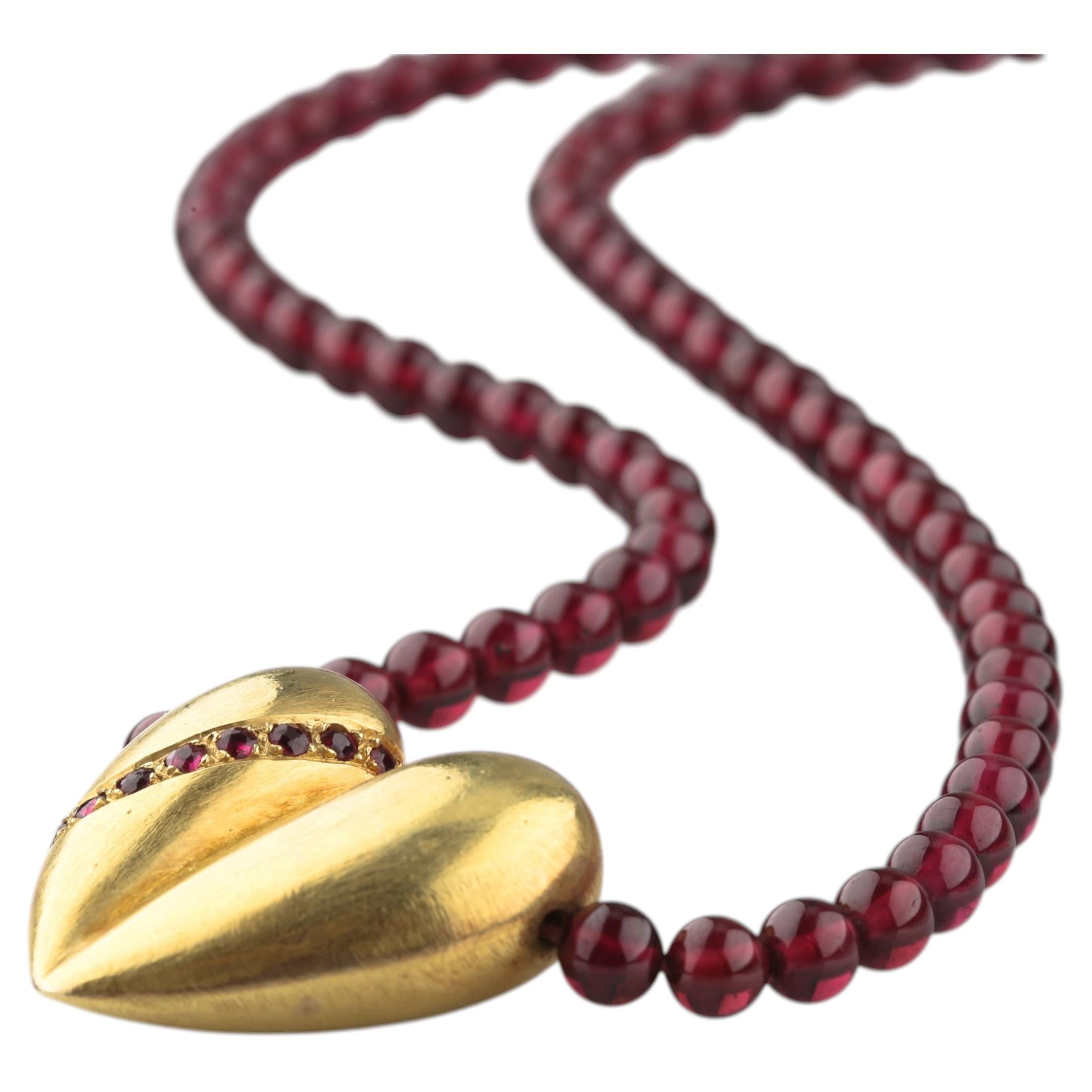 Kieselstein-Cord 18k Gold Heart Necklace w/ Ruby & Sapphire on Garnet Strand For Sale