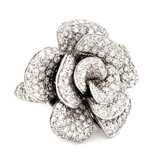 Garavelli Bague fleur en or blanc 18k 5.15 ct diamant Taille 7.75