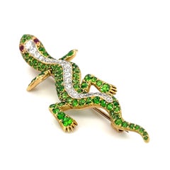 Broche Gecko en or 18k du 19ème siècle, grenat démantoïde, rubis et diamant