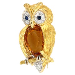 18k Yellow Gold Citrine Diamond Owl Brooch by Il Sigillo Gioielli D'Arte Italy