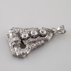 4.75 carat Diamond Colorless / VS Clarity Pagoda Platinum Drop Pendant