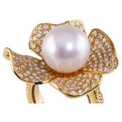 Roberto Casarin 18k Yellow Gold Appx 2.57 ct Diamond Pearl Flower Ring Size 6.5