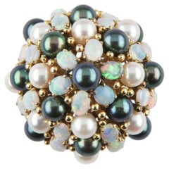 Zucht-Süßwasserperle, Opal-Kuppel, Cocktailring aus 18-karätigem Gelbgold, Größe 8,5