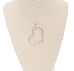 Pendentif Piaget en forme de cœur extra-large, en or blanc 18 carats, serti de diamants en pavé (3 carats)