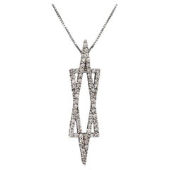 Collier avec pendentif « Étoile de David » en or blanc 14 carats serti de diamants (0,42 carat au total), avec chaîne maille forçat de 18 pouces