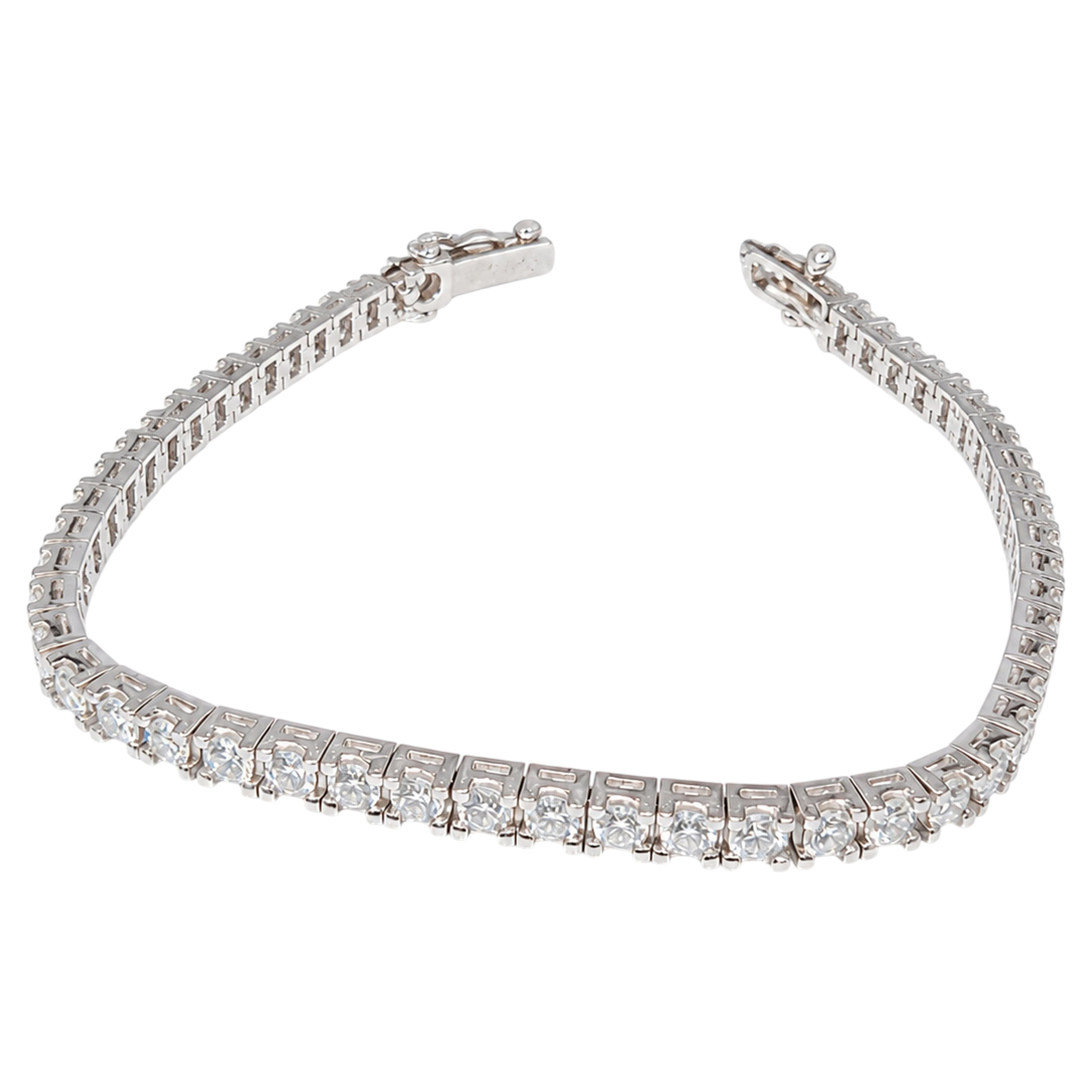 5.30 Carat F VS2 Natural Diamond Tennis Bracelet In 18 Karat White Gold