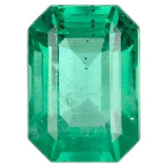 Smeraldo verde brasiliano da 5,19 carati certificato GIA, F1, con trattamento minore