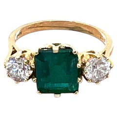 Classic 18ct Yellow Gold 2.99 Carat Emerald and Diamond Three-Stone Trilogy Ring