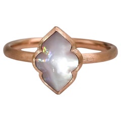 Bague solitaire KABANA en or rose 14 carats et nacre, taille 7,75