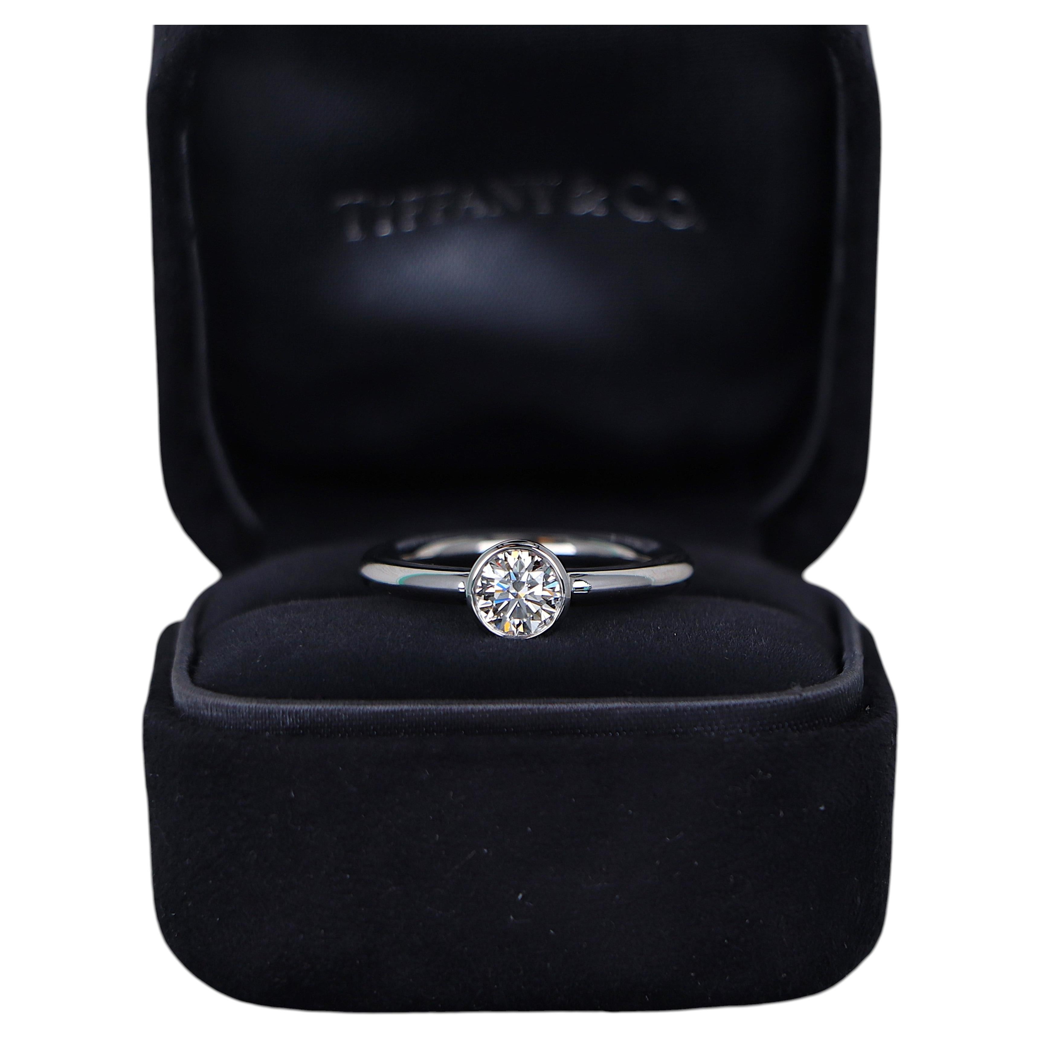 26692 Tiffany & Co Bezet Platinum 0.70ct H VS2 Round Diamond Engagement Ring 7