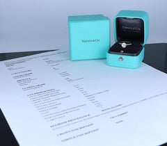 26660 Anello di fidanzamento Tiffany & Co. in platino con diamante rotondo da 1,25 ct, H VS1