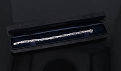 26580 Tiffany Co 1995 Atlas Roman Numeral 18k White Gold Diamond Link Bracelet