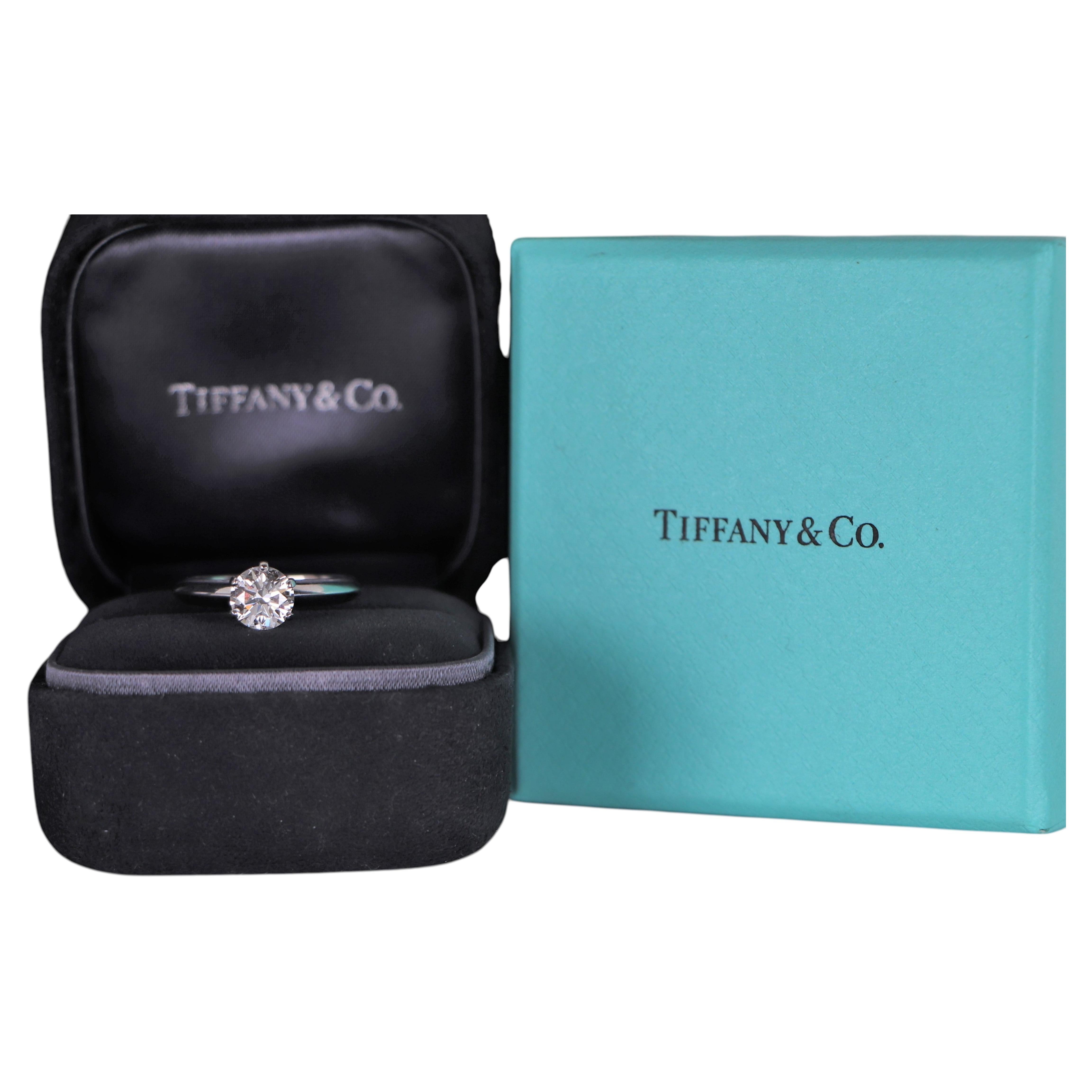 19554 Tiffany & Co. Platinum 1.07 F VS2 Round Diamond Engagement Ring 6 For Sale