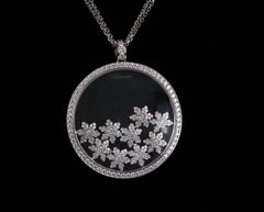 22287 Chopard 18K White Gold Happy Snowflakes Diamond Circle Pendant