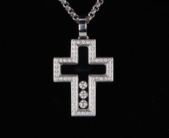 26897 Chopard Anhänger „Happy“ mit schwebendem Diamantkreuz aus 18-karätigem Weißgold, 17''
