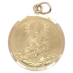 18K Yellow Gold Virgin Mary and Child Religious Medal Pendant