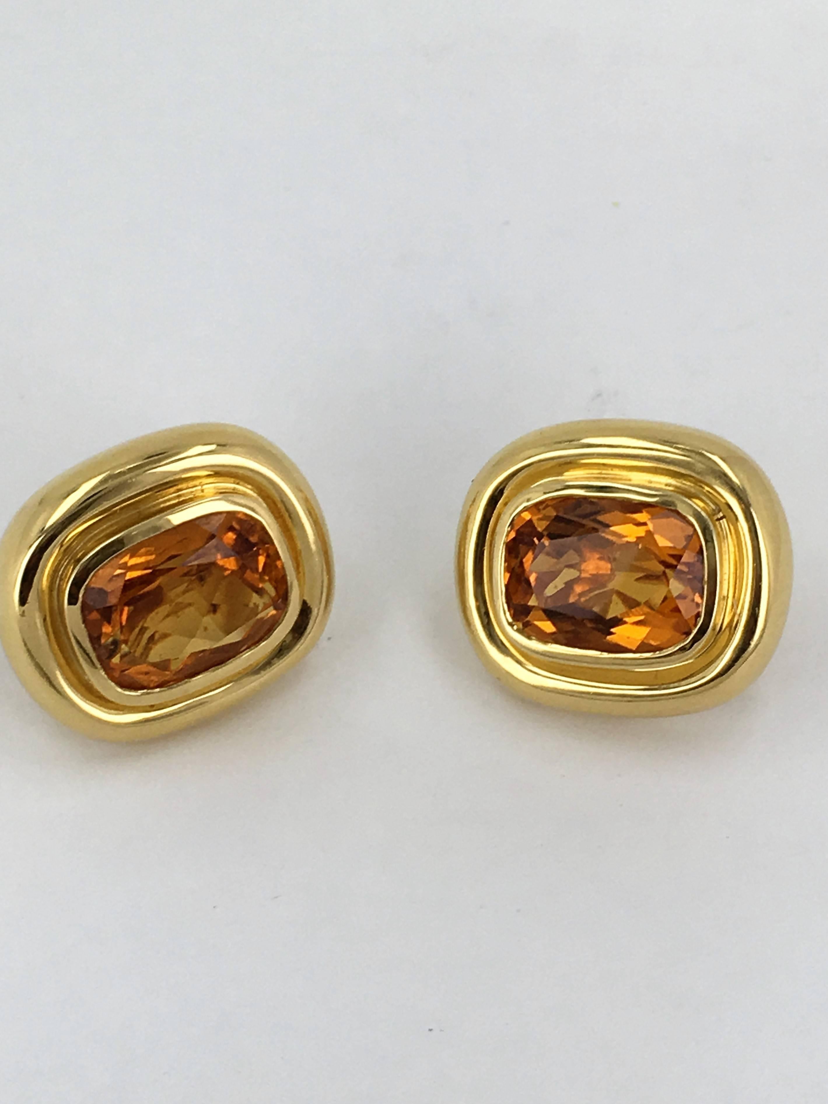 Tiffany Paloma Picasso Topaz earrings on 18ct yellow gold . These are signed by Tiffany and the designer. A truly super pair of stylish earrings.