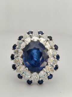 Celestial VI – Galaxy - Classic Ceylon Sapphire Ring set with Diamonds in 18K