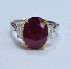 Crown II – Sovereign - Natural Burma Ruby Heat Pigeon's Blood Vivid Red Classic