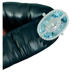 Aqua Sovereign - Anello a due livelli con diamanti e acquamarine incastonati in oro 18 carati
