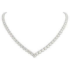 Celestial Symphony - Round Brilliant Diamonds set in Necklace with Pendent optio