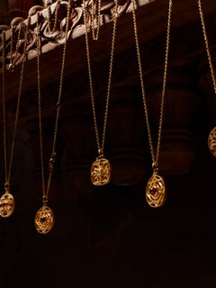 Nysa Diatrita Necklace