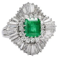 Vintage Ballerina Ring With Afghan Emerald & Diamonds in White Gold, 1970s