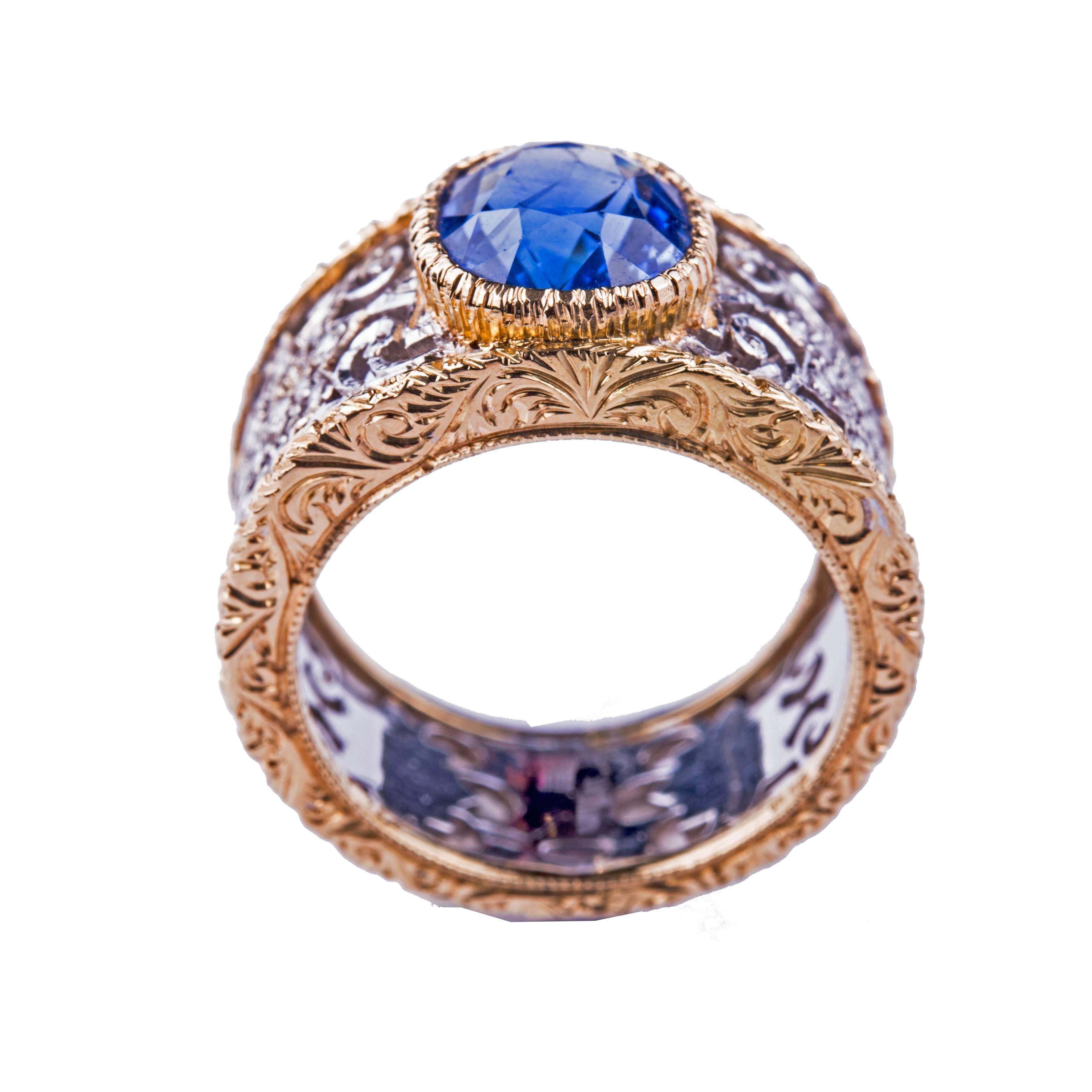 Buccellati signed Ring with Diamonds and Central Blue Sapphire - Gubelin 4ct NOHEAT Sapphire Cert.