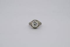 1920s Art Deco 1.80 Carat Diamond Engagement Ring in Platinum