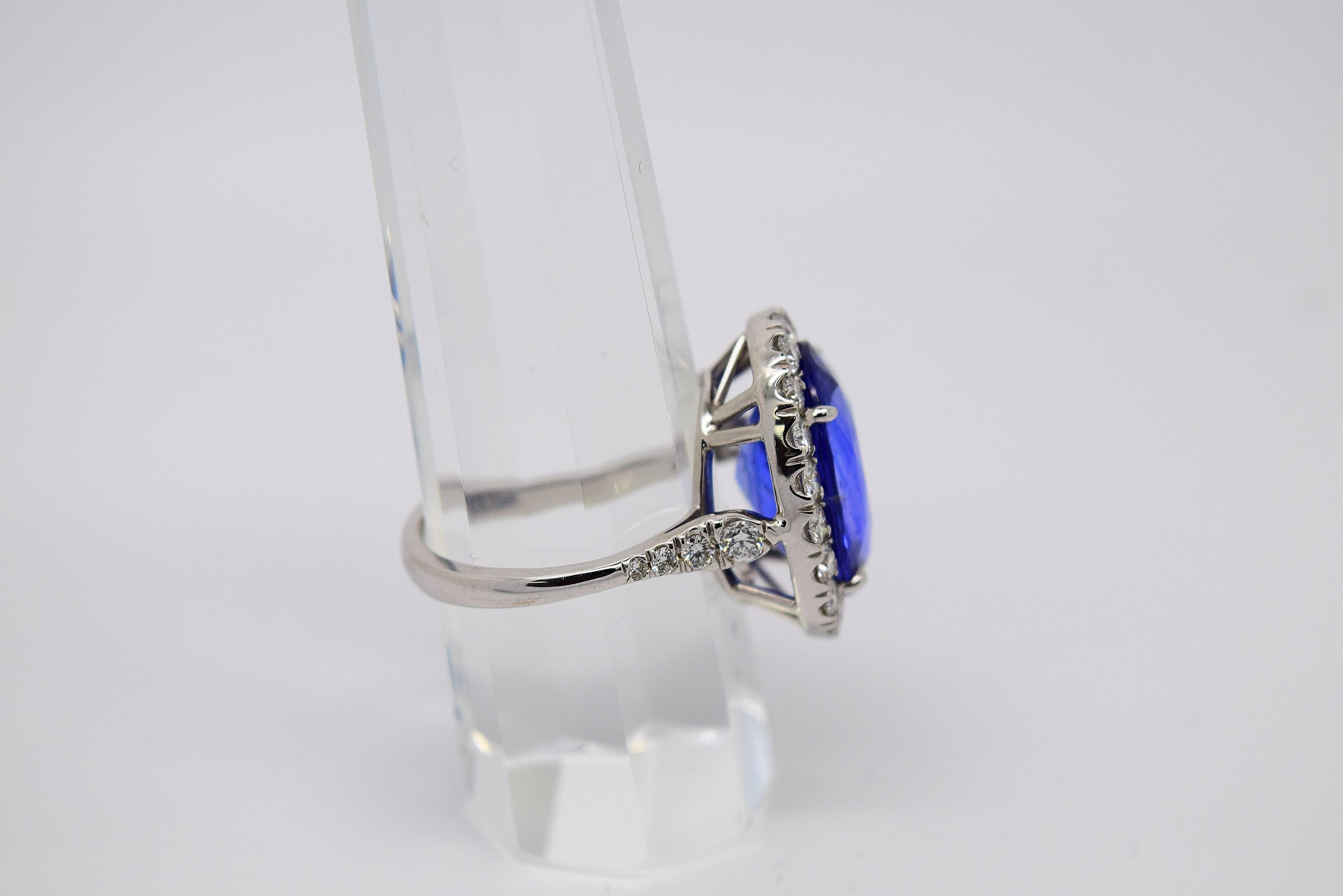 Women's 10.49 Carat GIA Cert Blue Sapphire Diamond Gold Ring For Sale