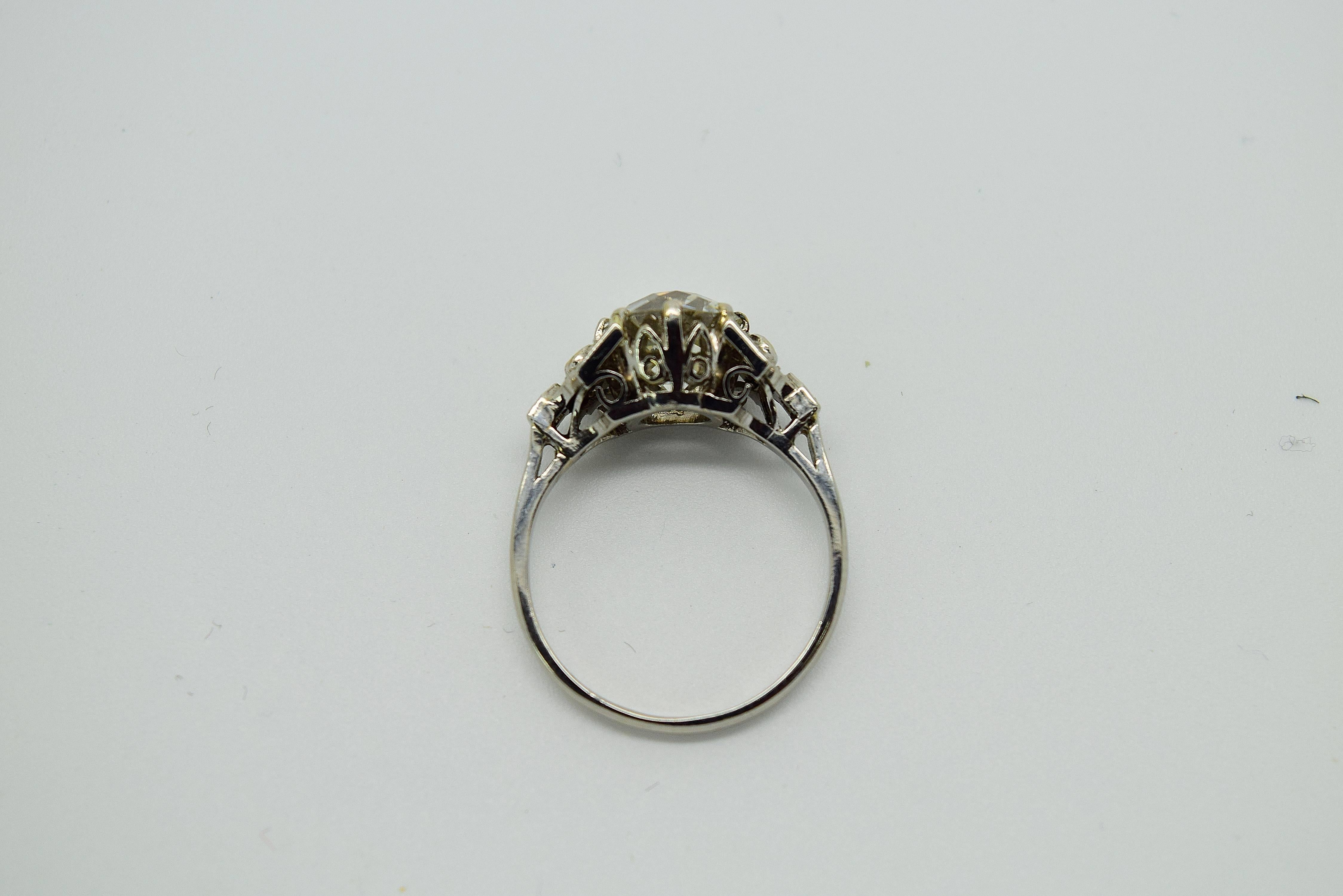 Women's Antique Old Mine Brilliant Diamond Platinum Ring For Sale