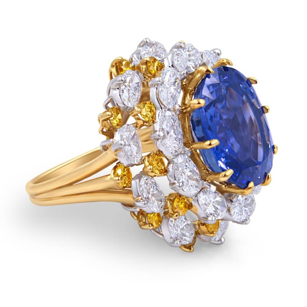 Important Oscar Heyman Sapphire Diamond Gold Platinum Ring In Excellent Condition In Chicago, IL
